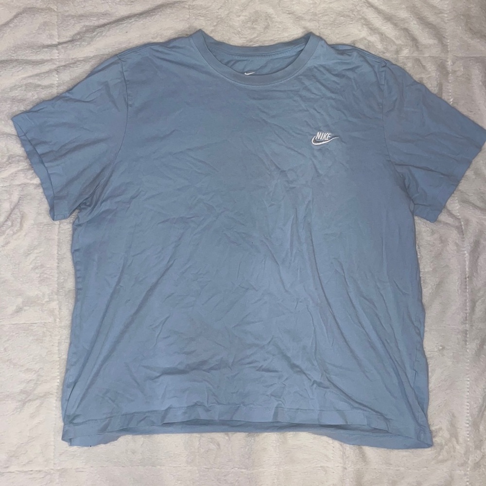 💜2 For $25💜 Nike Embroidered Logo Tee